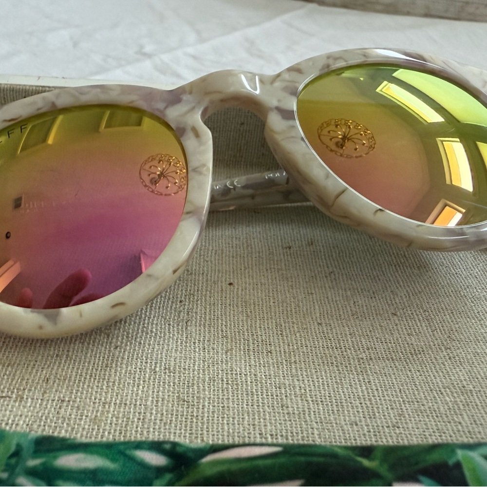 Diff Sunglasses Bundle - image 3